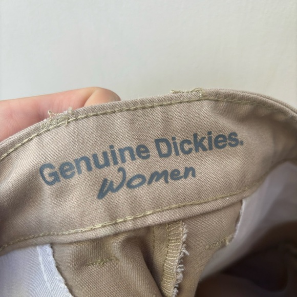 Vintage Genuine Dickies Women’s Khaki Mini Skirt Size 10 Minimalist Y2K - Picture 2 of 10